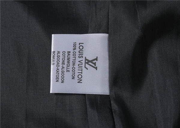 ブランドジャケット全体デザイン